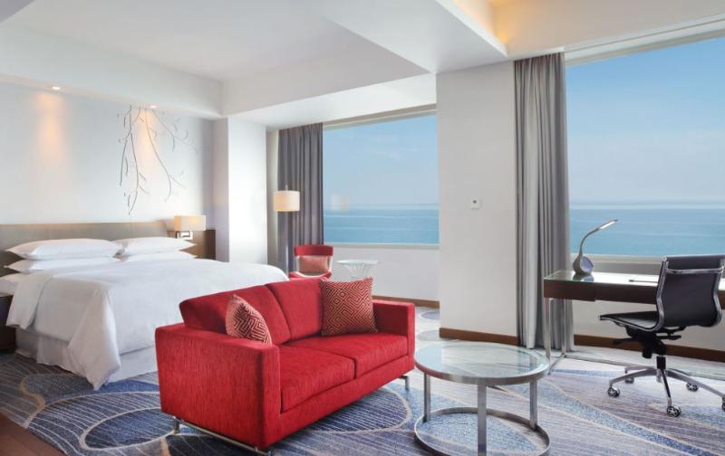 Four Points By Sheraton Manado Exterior photo